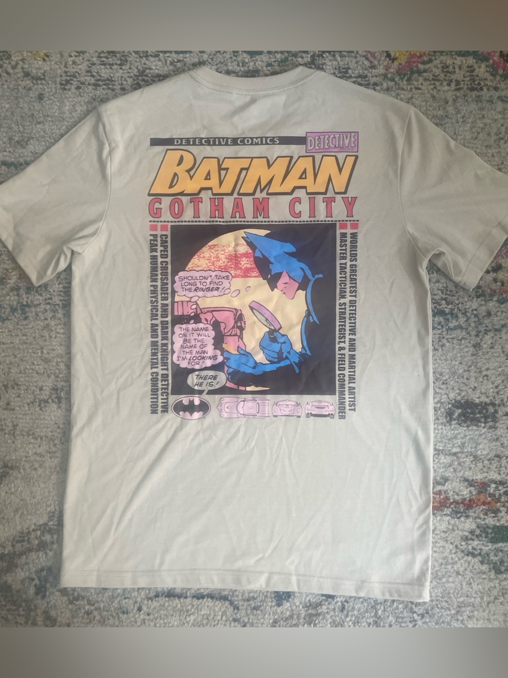 Batman Gotham City Graphic Tee - tan